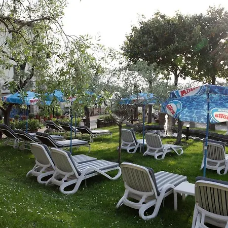 Fraderiana Отель