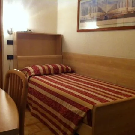 Fraderiana Hotel Torri Del Benaco