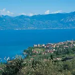 Fraderiana Ξενοδοχείο 2*