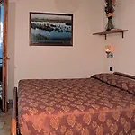 Fraderiana Torri Del Benaco