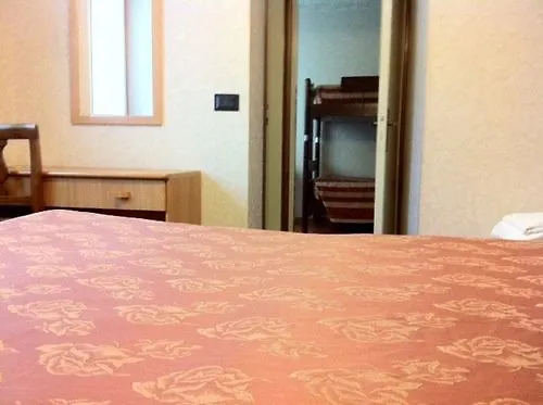 Fraderiana 2* Torri Del Benaco